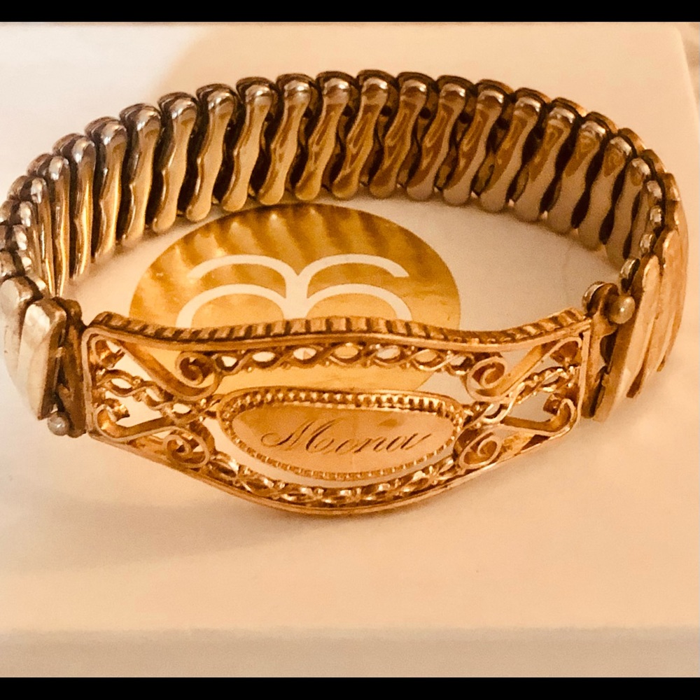 Vintage Bellavance Sweetheart Bracelet- 1940-50s.